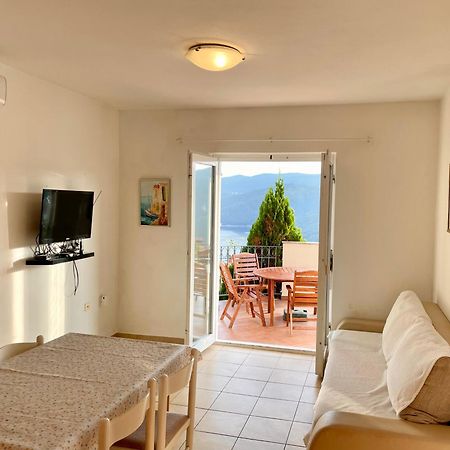 Veronika Apartments Rabac Exterior photo