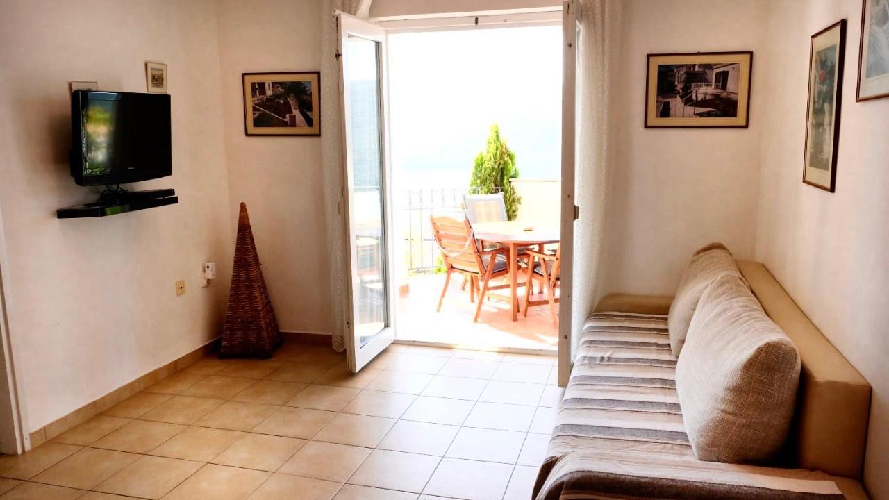 Veronika Apartments Rabac Exterior photo