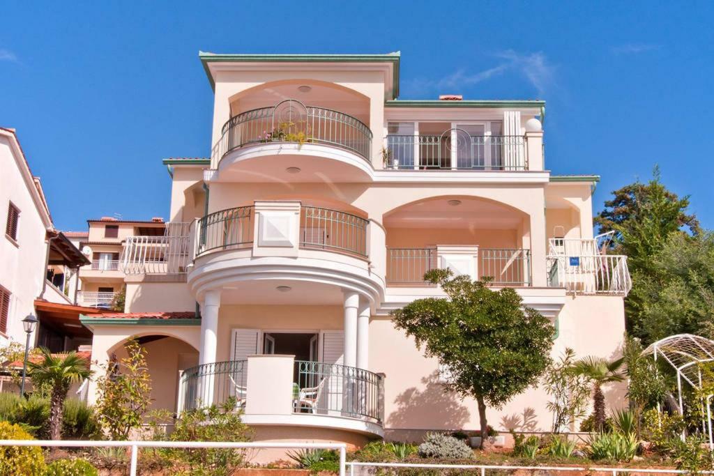 Veronika Apartments Rabac Exterior photo